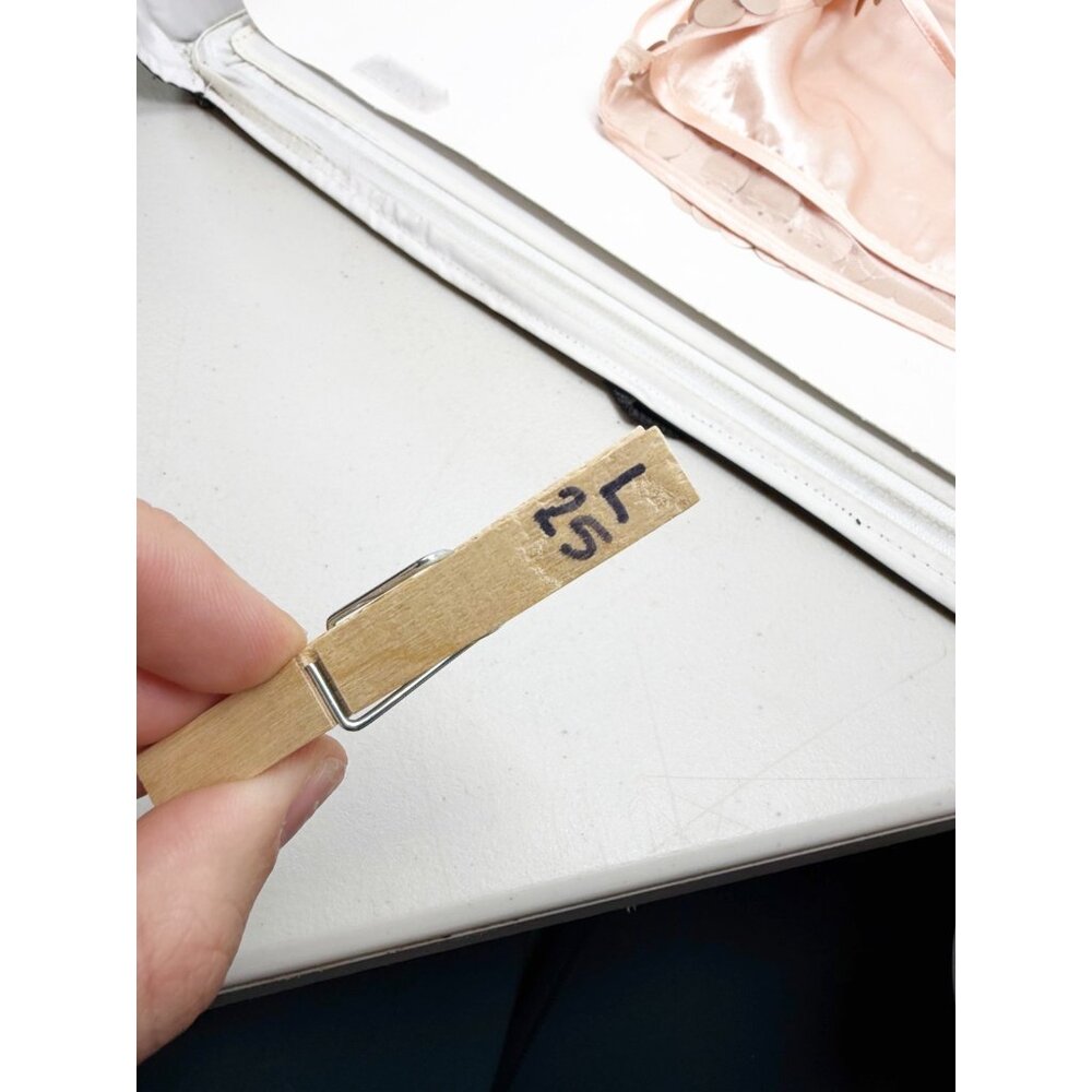 Flat White Anthropologie Pink‎ Quartz Sequin Mini Skirt Slit Side Tie Small - Picture 5 of 10
